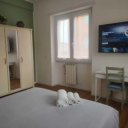 Apartment Silvilla's House Rom